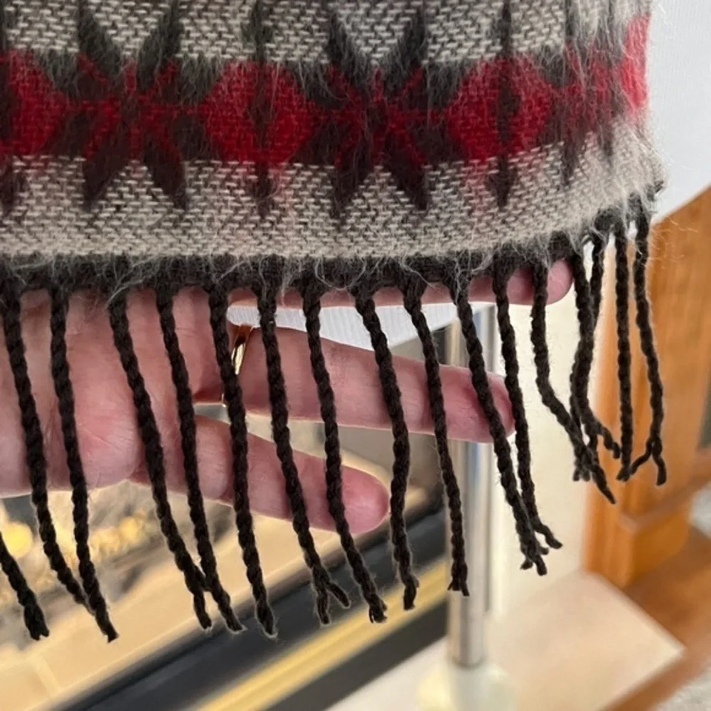 D&Y Women's Super Soft Fringe‎ Scarf 11.5” X 70”